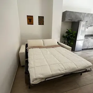 Cozy House With Garden In Centocelle Metro C Roma